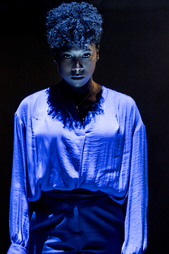 Jade Anouka as Queen Margaret (Production photo by Johan Persson)
