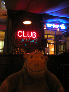 Mr Monkey waiting for a cosmopolitan at the Club de Mars