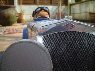 Mr Monkey's radiator, close up