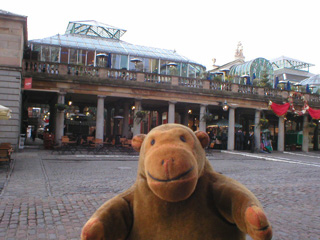 Mr Monkey outside Covent Garden market