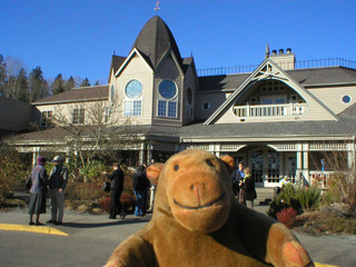 Mr Monkey outside the Columbia Winery building