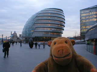 Mr Monkey looking at London's City Hall