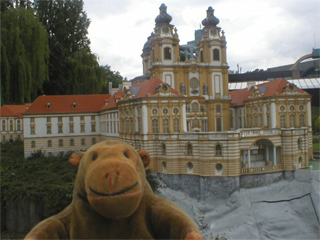 Mr Monkey looking at Melk abbey