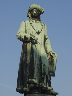 The statue of Jan Van Eyck