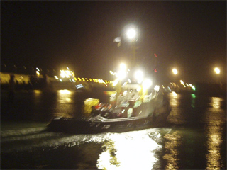 A fishing boat entering Ostende harbour