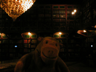 Mr Monkey in the mysterious library
