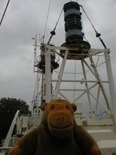 Mr Monkey looking up at the light of the West-Hinder II