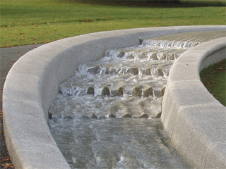 A set of tiny waterfalls in the Diana Memorial Fountain