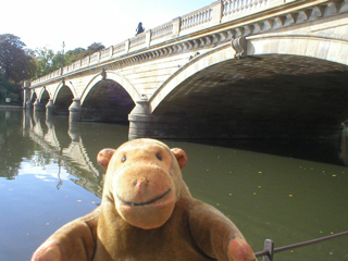 Mr Monkey looking at the Serpentine Bridge