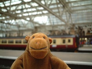 Mr Monkey in Glasgow Central railway station