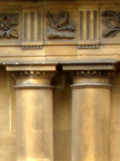 Doric capitals on the ground floor of The Circus