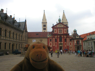 Mr Monkey looking around St George's Square
