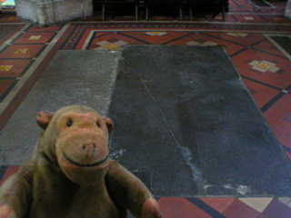 Mr Monkey looking at Sir William Penn's tomb