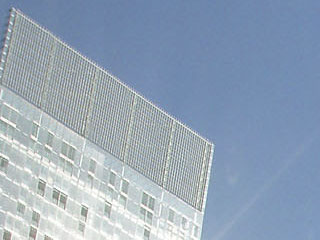 The steel and glass fin atop Beetham Tower