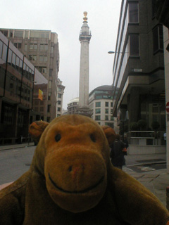 Mr Monkey approaching the Monument
