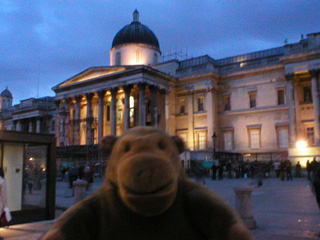 Mr Monkey looking towards the National Gallery