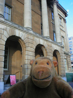 Mr Monkey outside Apsley House