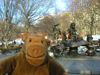 Mr Monkey with the Alice in Wonderland statue