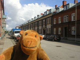 Mr Monkey at corner of Mariagatan and Regementsgatan