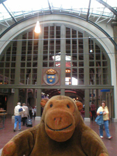 Mr Monkey in Gothenburg station