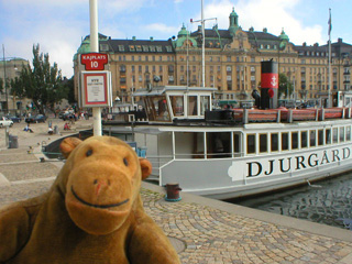 Mr Monkey on Nybrohamnen