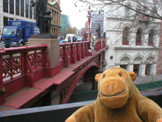 Mr Monkey looking across Holborn Viaduct