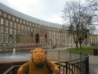 Mr Monkey looking at Bristol's Council House