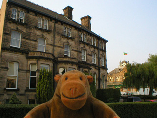 Mr Monkey outside the Swallow St George hotel
