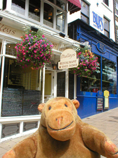Mr Monkey outside Hedley's Wine Bar