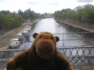 Mr Monkey looking at the Ouse from Scarborough Bridge
