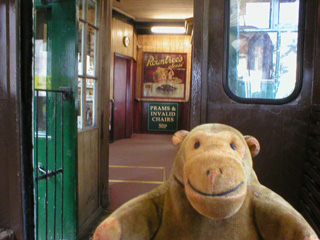 Mr Monkey looking at the Cliff Lift exit