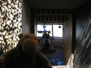 Mr Monkey looking into an R671 bunker