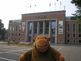 Mr Monkey outside the Museum of Contemporary Art