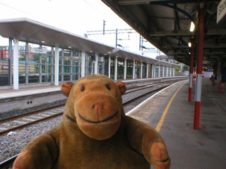 Mr Monkey looking at platform 0 at Stockport