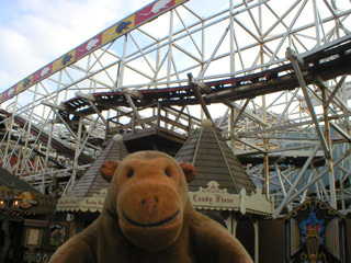 Mr Monkey looking at the Wild Mouse ride